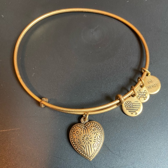 Alex & Ani Set of 3 Bangles/Etched Gold Heart/Lavender/Heart Beaded/Like New - Picture 2 of 5